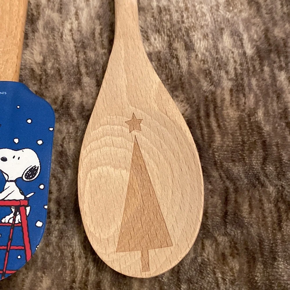 Peanuts Snoopy Christmas Holiday Silicon Spatula &‎ Wooden Spoon Set